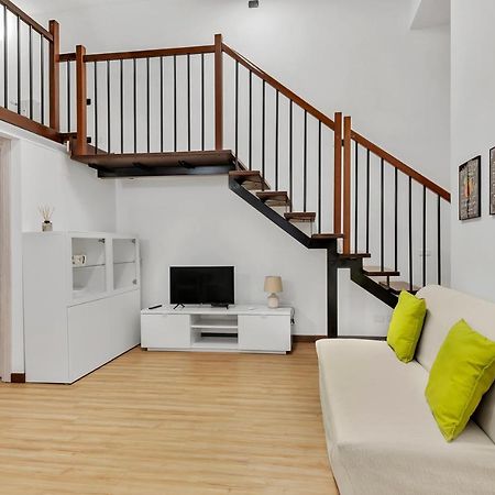 Margarita Apartment Milan Bagian luar foto