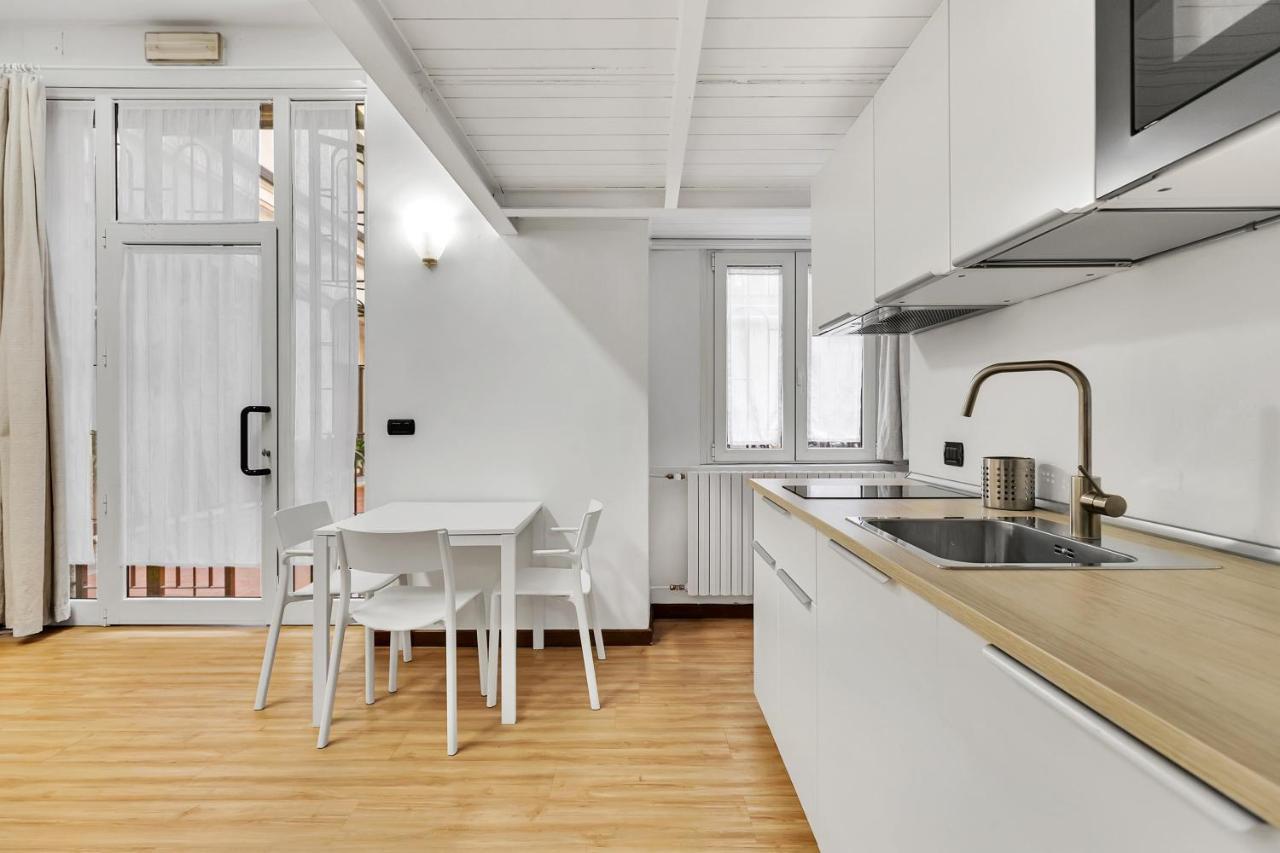 Margarita Apartment Milan Bagian luar foto
